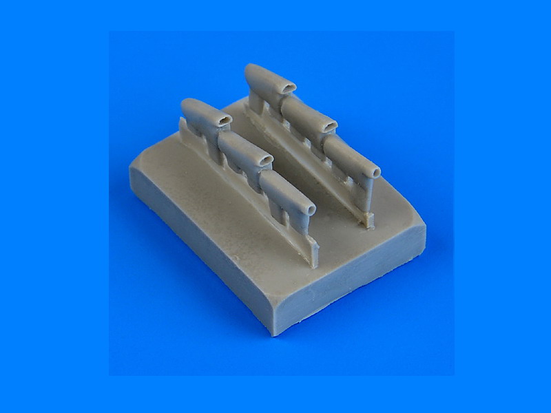 QB72482 Defiant Mk.I exhaust - rounded 1/72